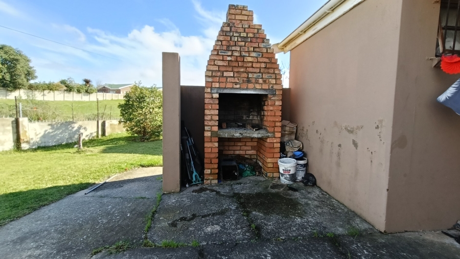 4 Bedroom Property for Sale in Delvillepark Western Cape